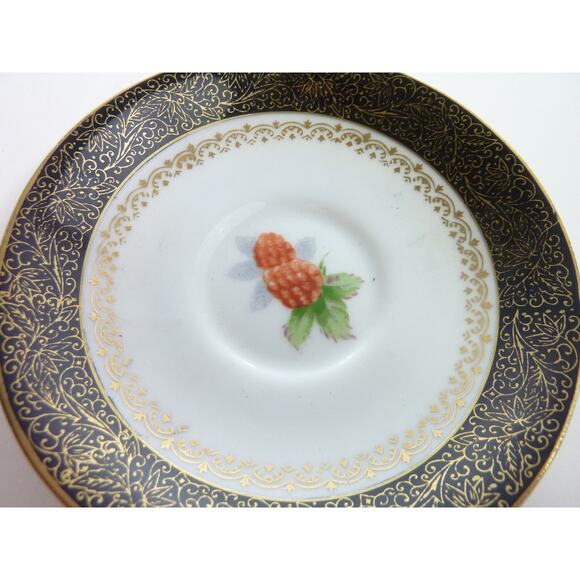 Vintage Teacup Japan Raspberry - Picture 3 of 4